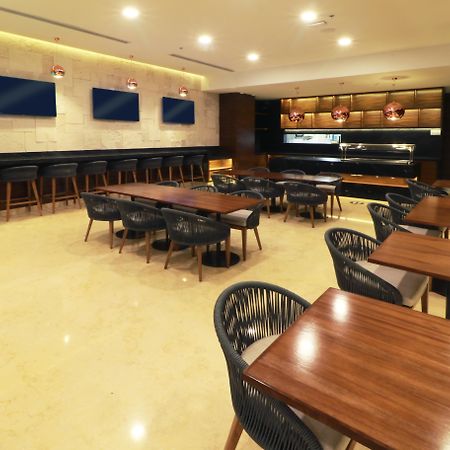 Holiday Inn & Suites - Puerto Vallarta Marina & Golf By Ihg Kültér fotó