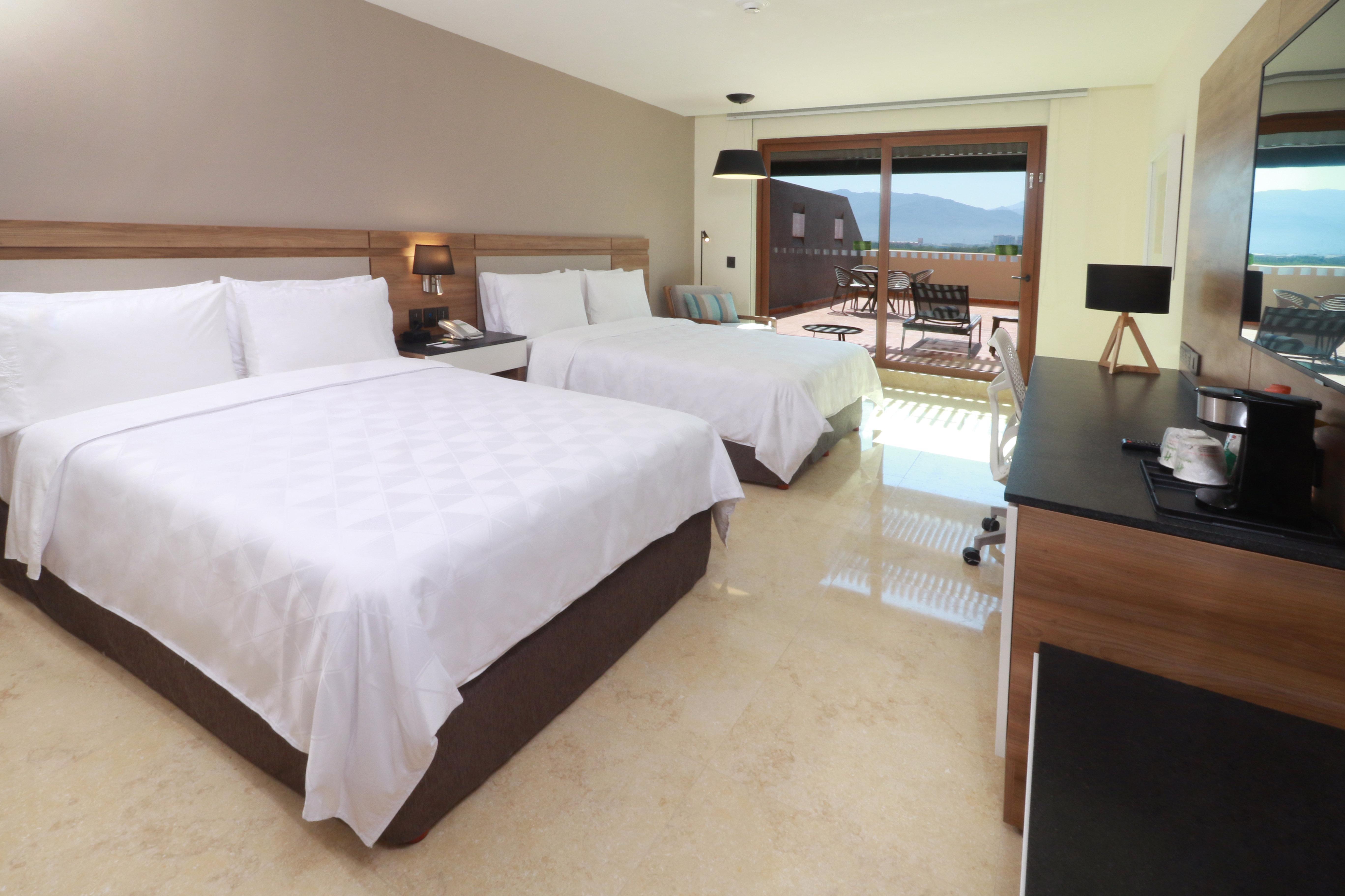 Holiday Inn & Suites - Puerto Vallarta Marina & Golf By Ihg Kültér fotó